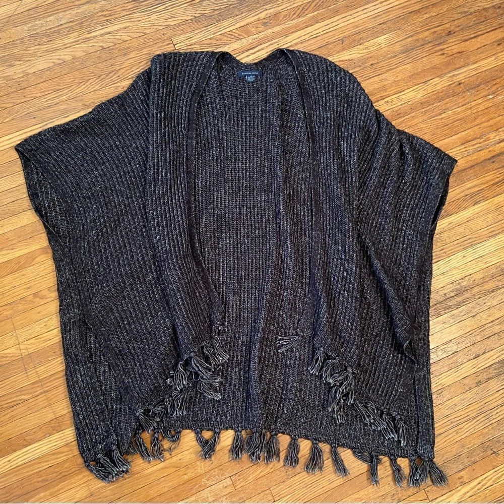 American Eagle grey/black oversized short sleeve cardigan sweater